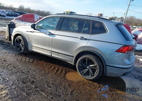 2023 Volkswagen Tiguan 2.0T Se R-Line Black из США, поврежденный, VIN 3VV8B7AX1PM072772